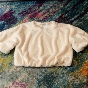 Fur crop sweater